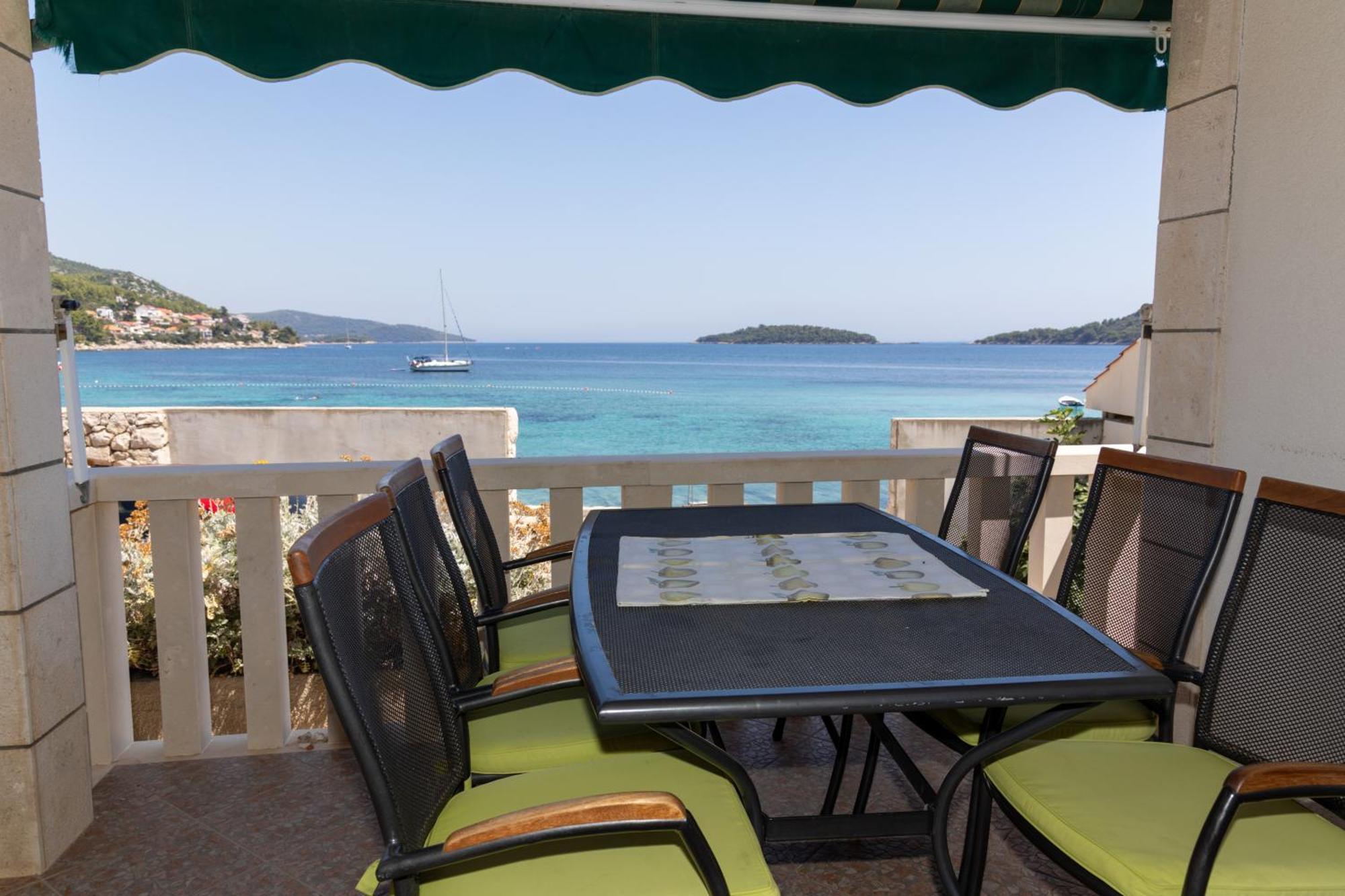 Zal Beach Apartments Prizba Eksteriør billede